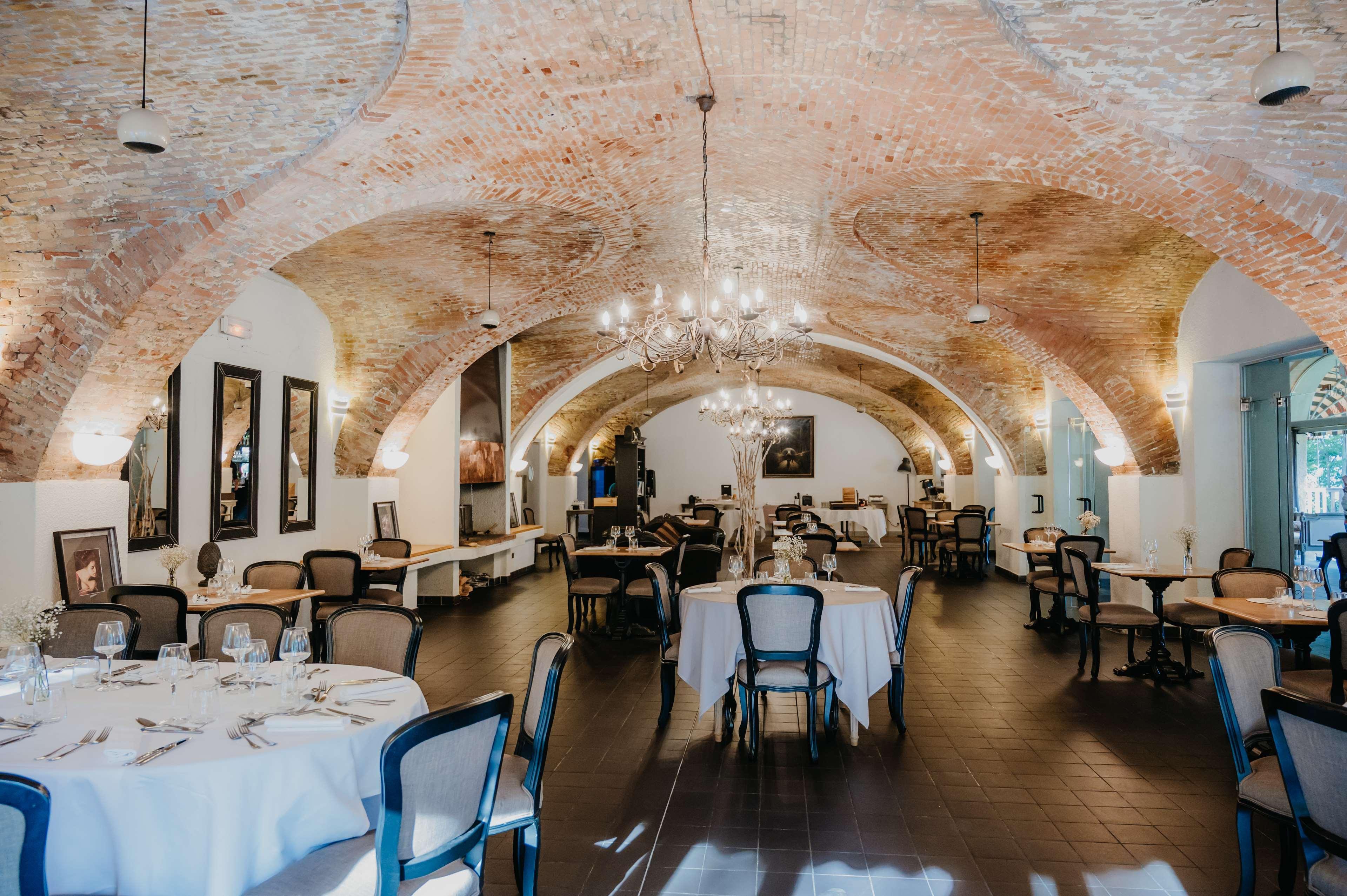 La Robeyere; Bw Signature Collection Hotel Embrun