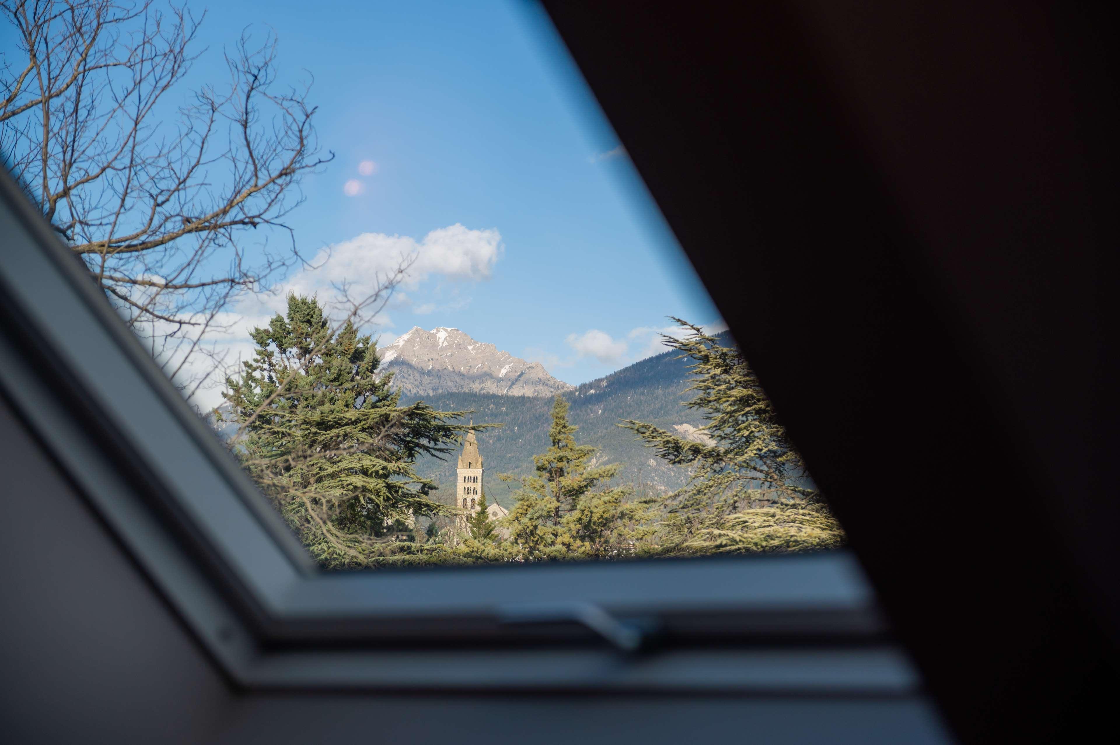 La Robeyere; Bw Signature Collection Hotel Embrun