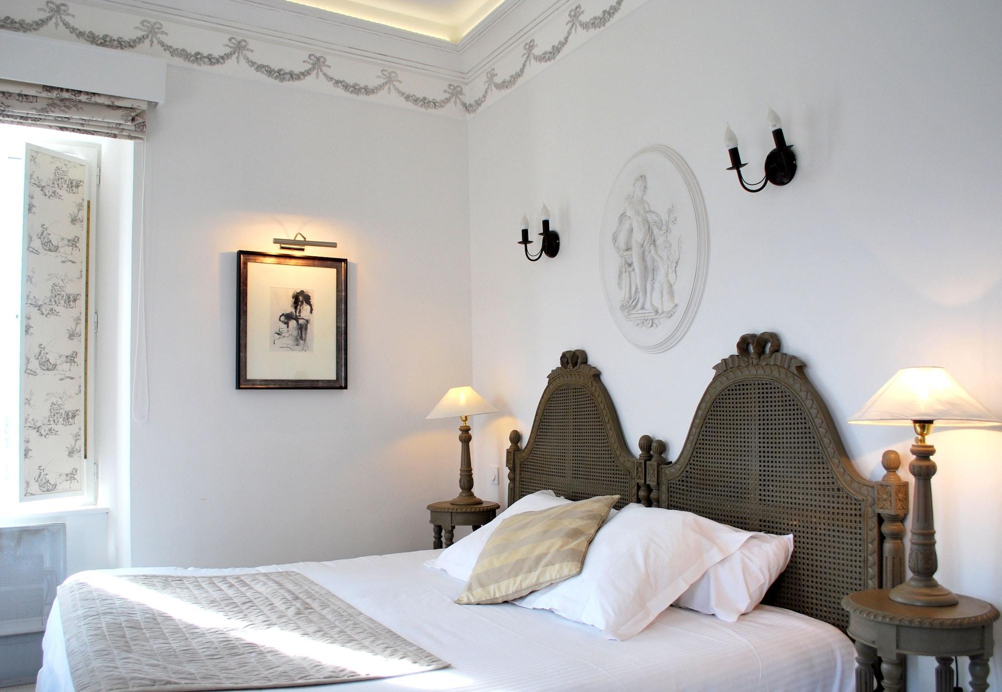 La Robeyere; Bw Signature Collection Hotel Embrun