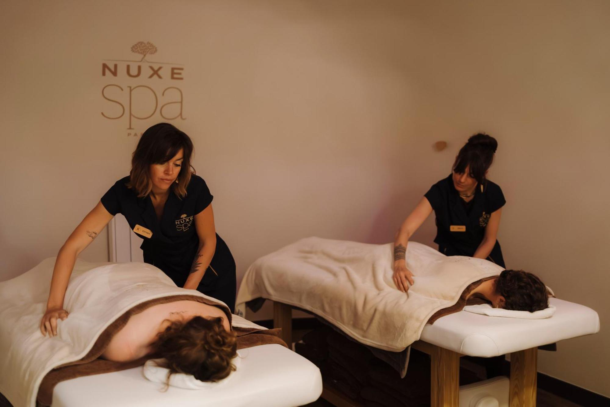 Hotel La Robeyere; Bw Signature Collection 4*